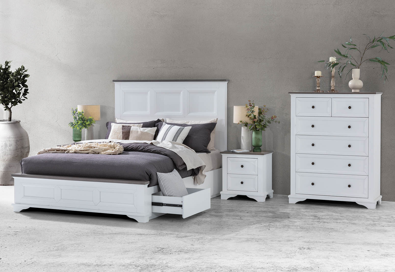 MARSEILLE MK2 - King Bed MARSEILLE MK2