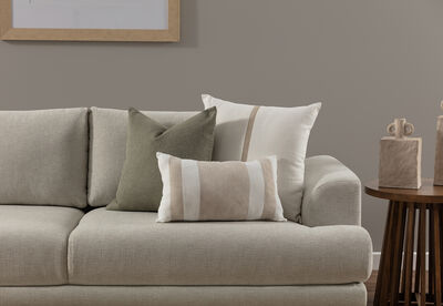 EMRYN - Cushion
