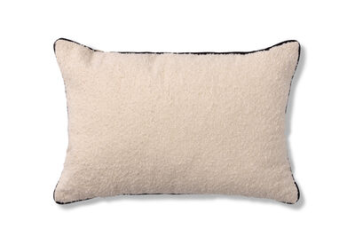 VESARI OBLONG - Feather Fill Cushion