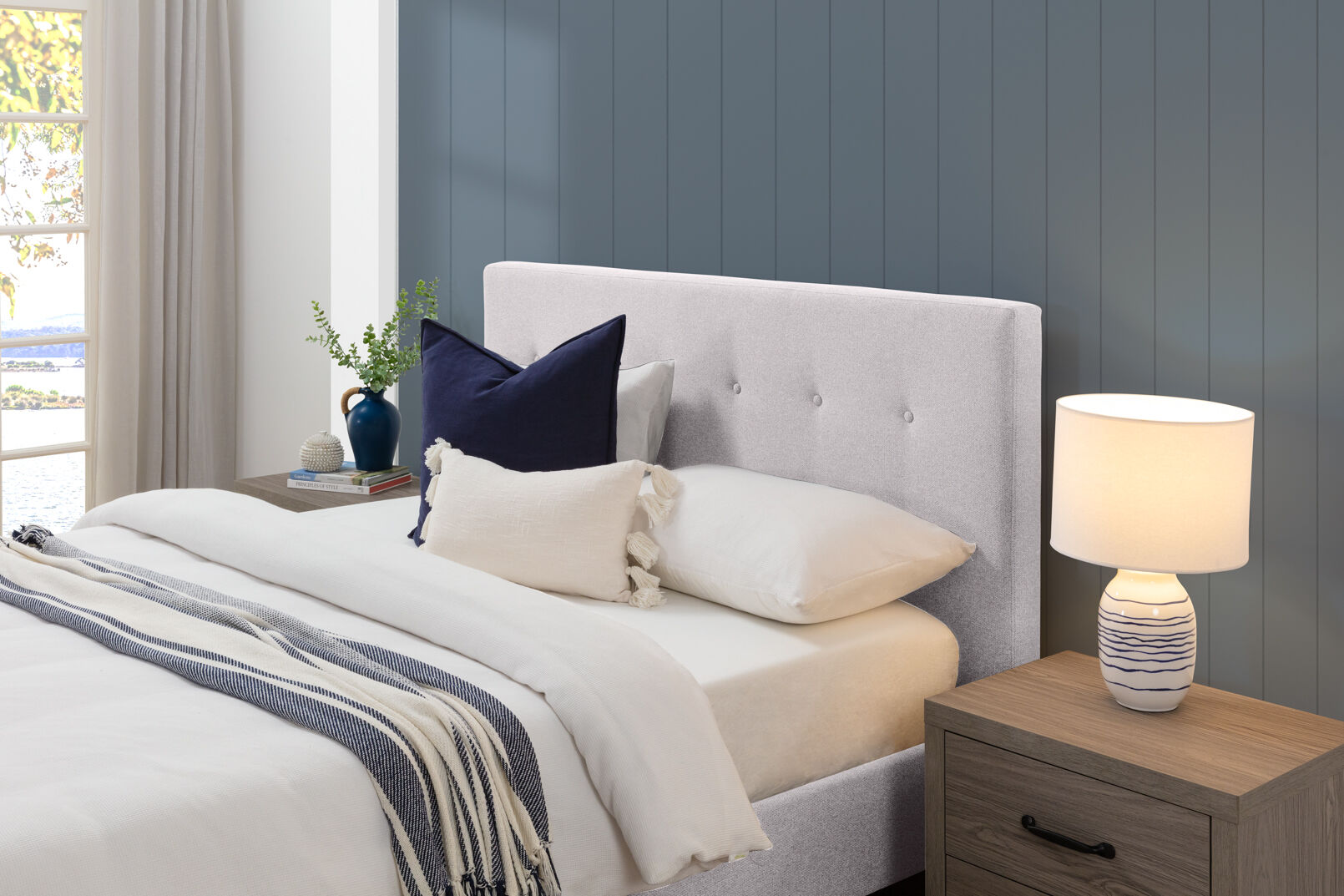 JESSALYN - Queen Bed JESSALYN