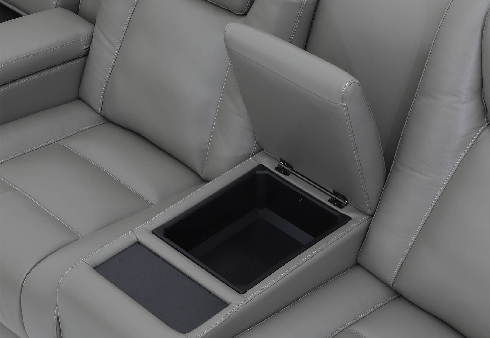 SENTINAL MK2 LEATHER - 5 Piece Corner with RHF Console SENTINAL MK2 LEATHER
