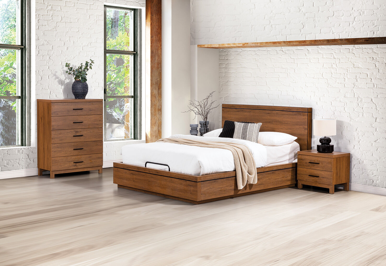 4 piece queen bedroom best sale suite