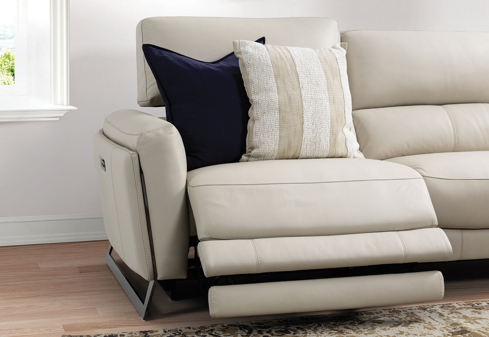 MAEVE - 2.5 SEATER Electric Recliner MAEVE