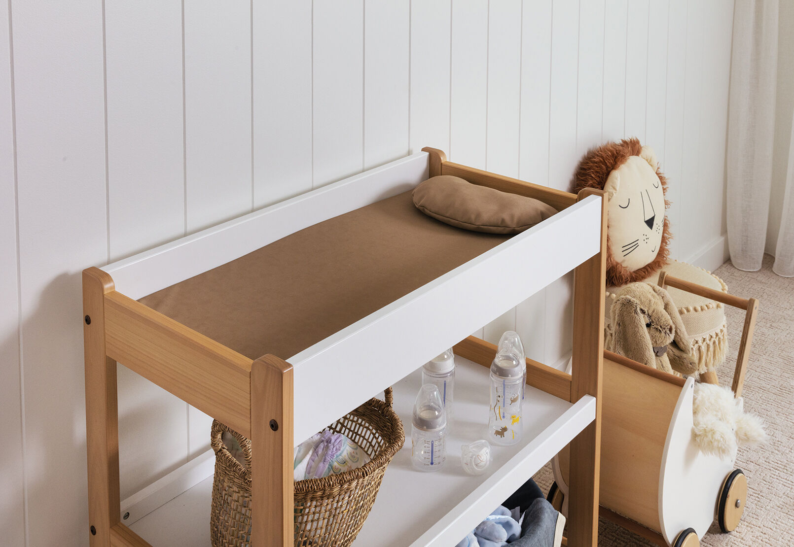 CAMLET - 3 Tier Change Table with Change Pad CAMLET