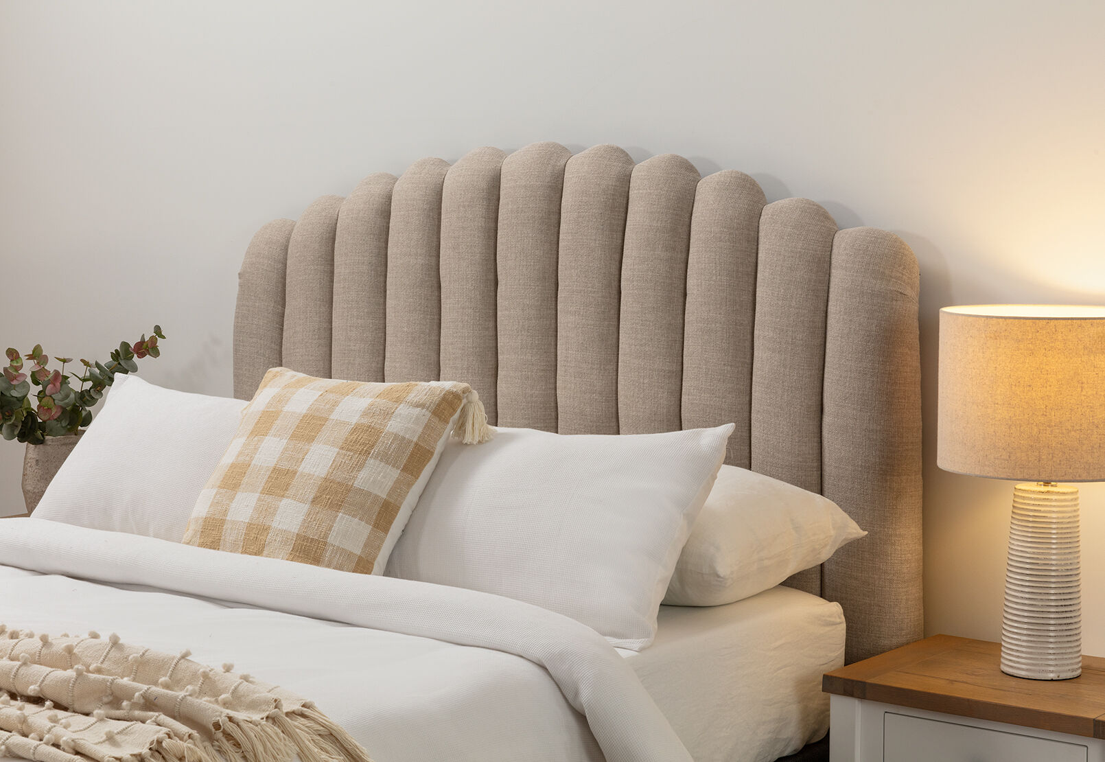 MONTRELL - Double Headboard MONTRELL