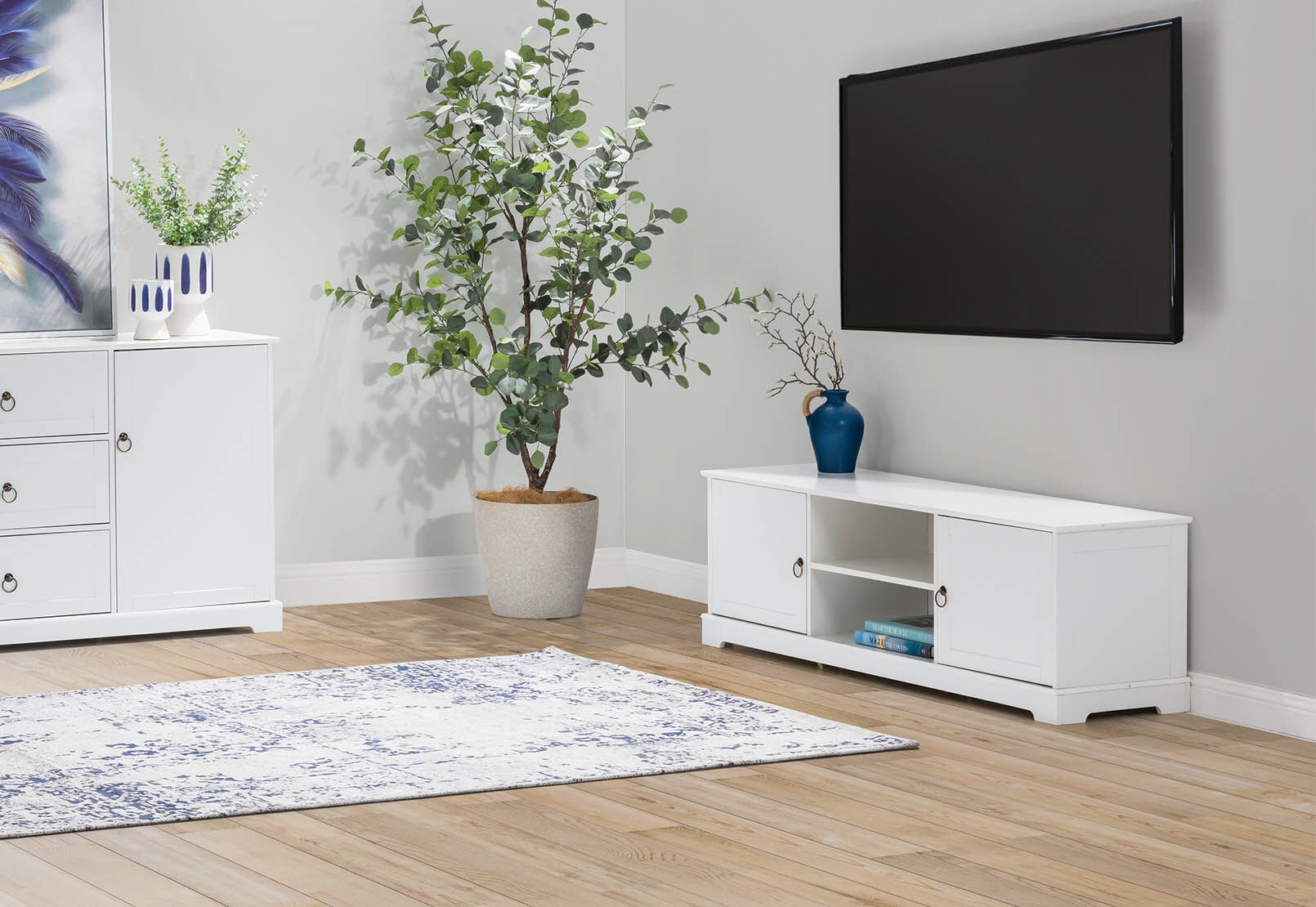 WHITE MEADOWS Entertainment Unit