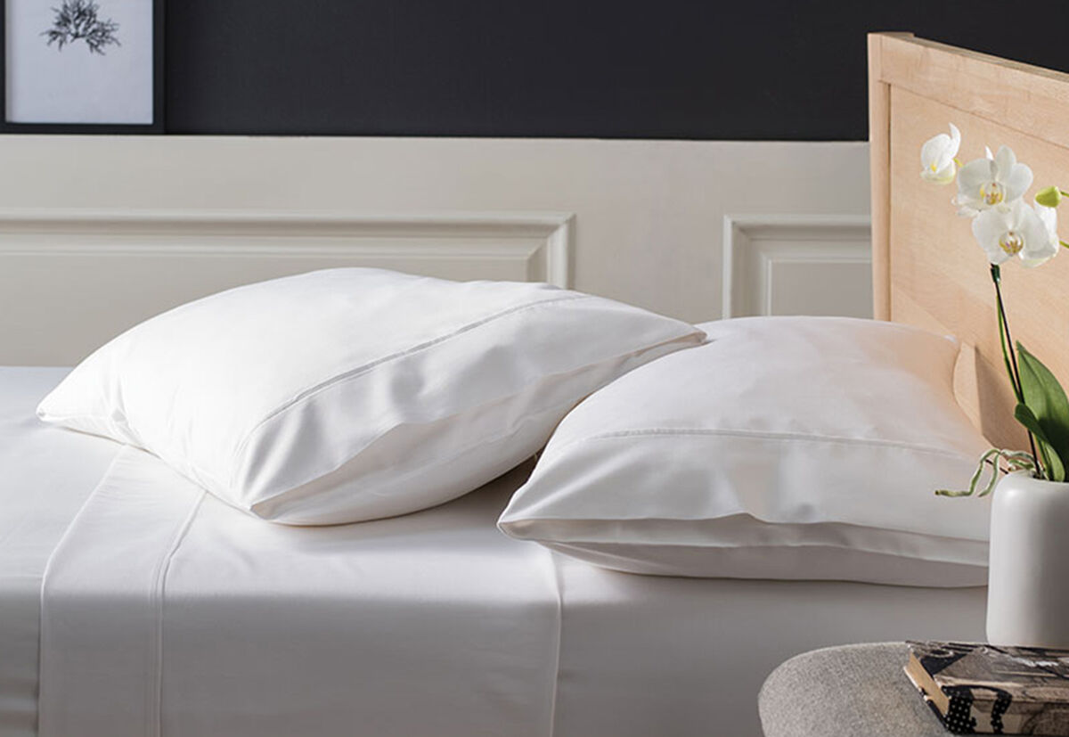PILLOWCASE