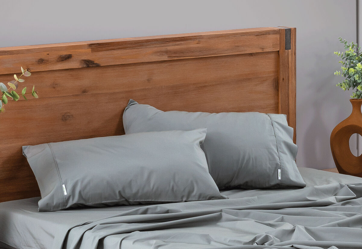 PILLOWCASE