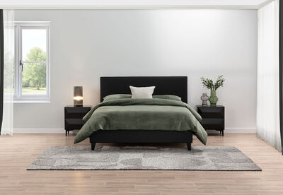 GERARDO - Queen Bed