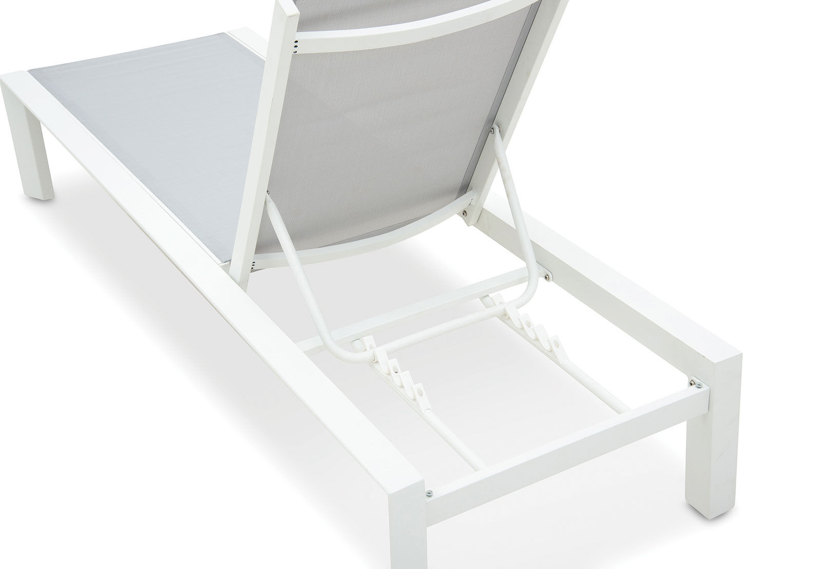 WHITE AMARI Outdoor Sunlounge