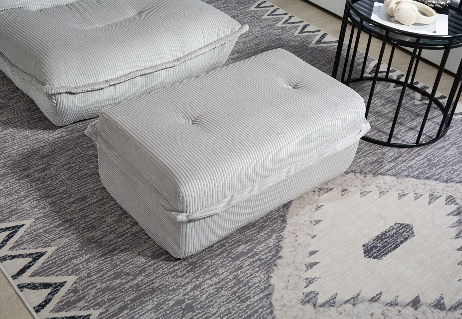 BENITEZ - Accent Chair and Ottoman BENITEZ