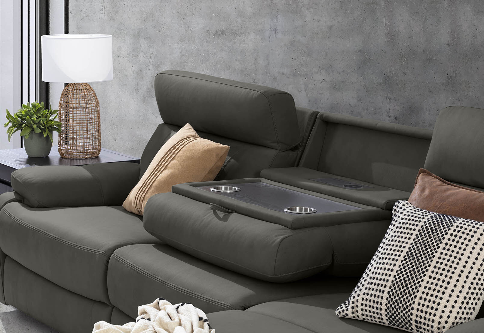 LYNCOLN - Fabric 3.5 Seat Right Hand Facing Chaise with Drop Down Table LYNCOLN