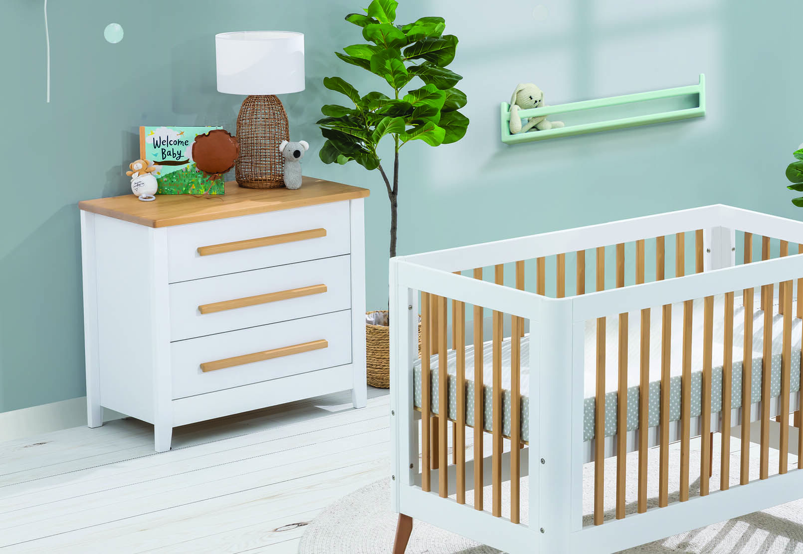 EVALYN - Tall Chest EVALYN