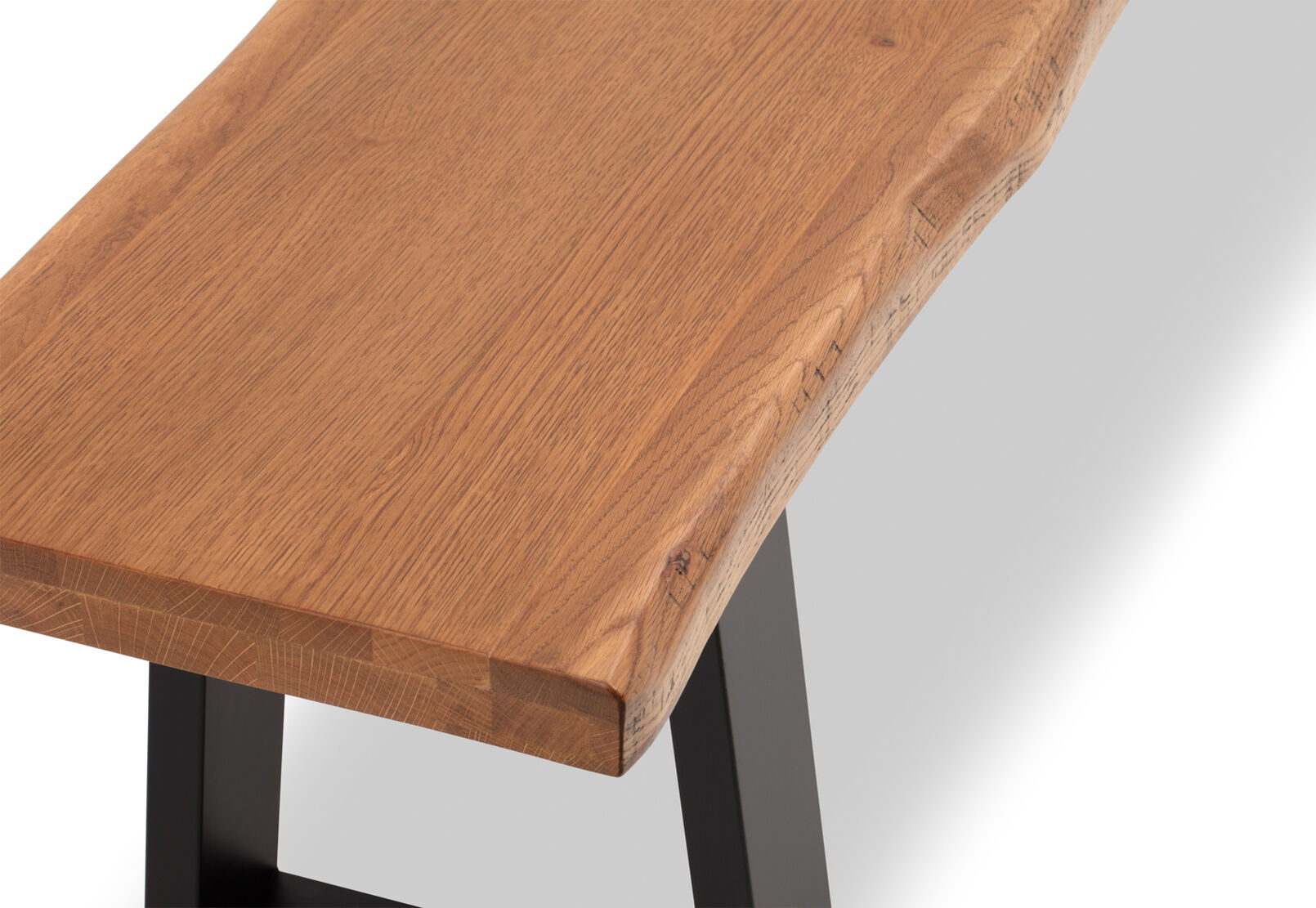 NERO - 1900 Bench NERO