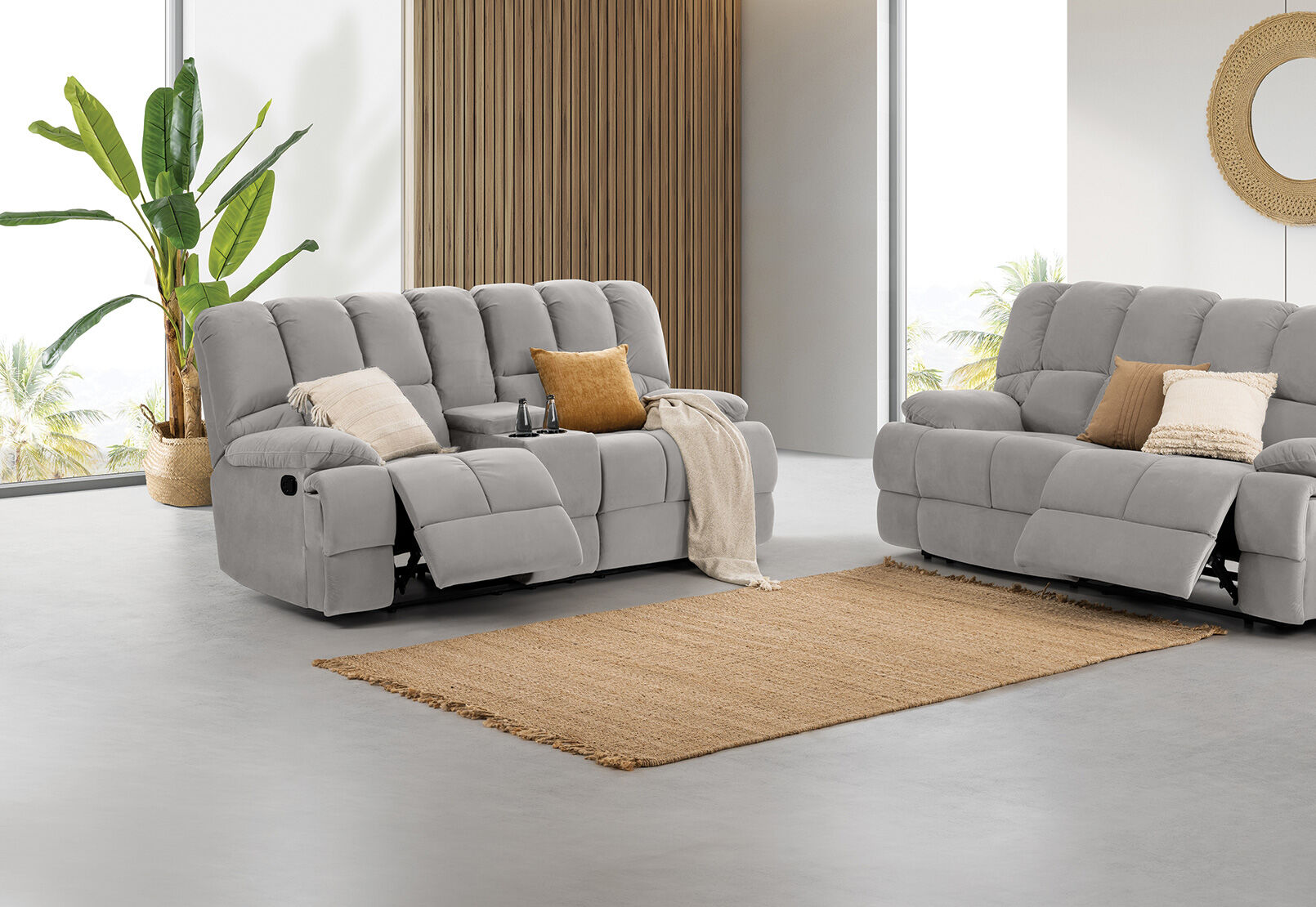Spartacus sales lounge suite