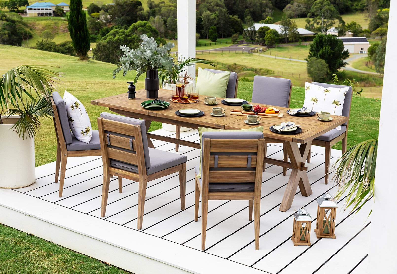 HAMPSHIRE - Outdoor Dining Table HAMPSHIRE