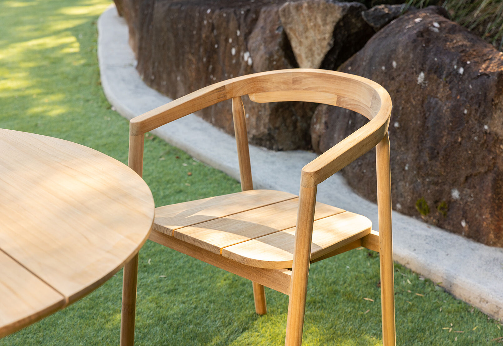 BALMAYNE - 5 Piece Outdoor Dining Setting BALMAYNE