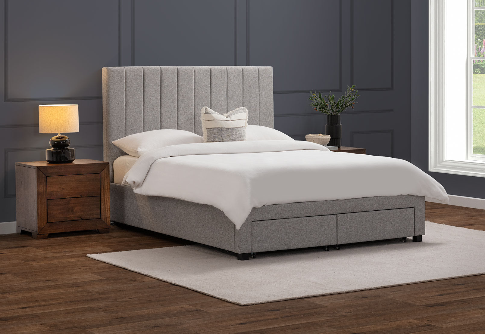 CORBIN - Queen Bed CORBIN
