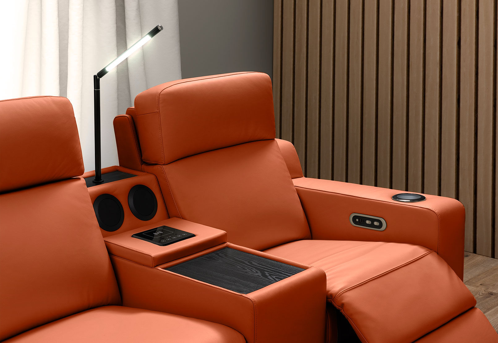 RYKER - Theatre Suite RYKER