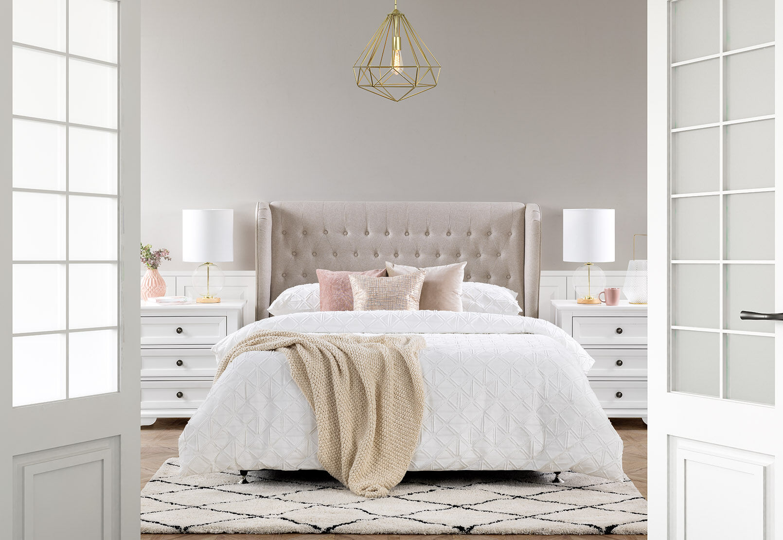 BARNSLEY - Cream Queen Headboard BARNSLEY