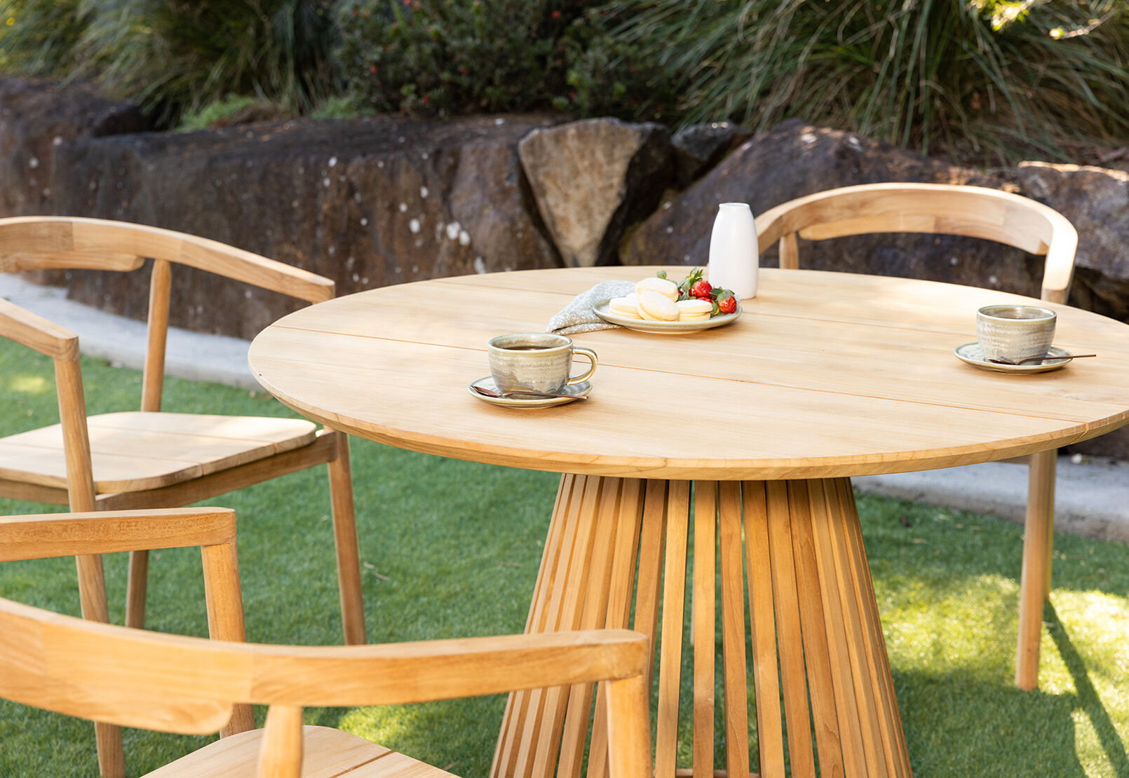 BALMAYNE - 5 Piece Outdoor Dining Setting BALMAYNE