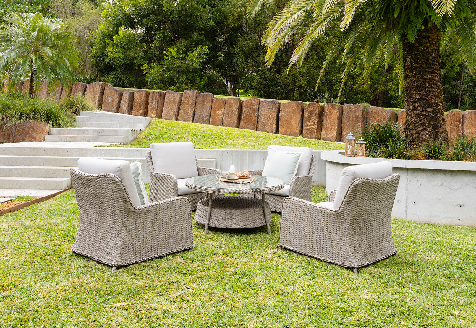 GISELE - 5 Piece Outdoor Dining Setting GISELE