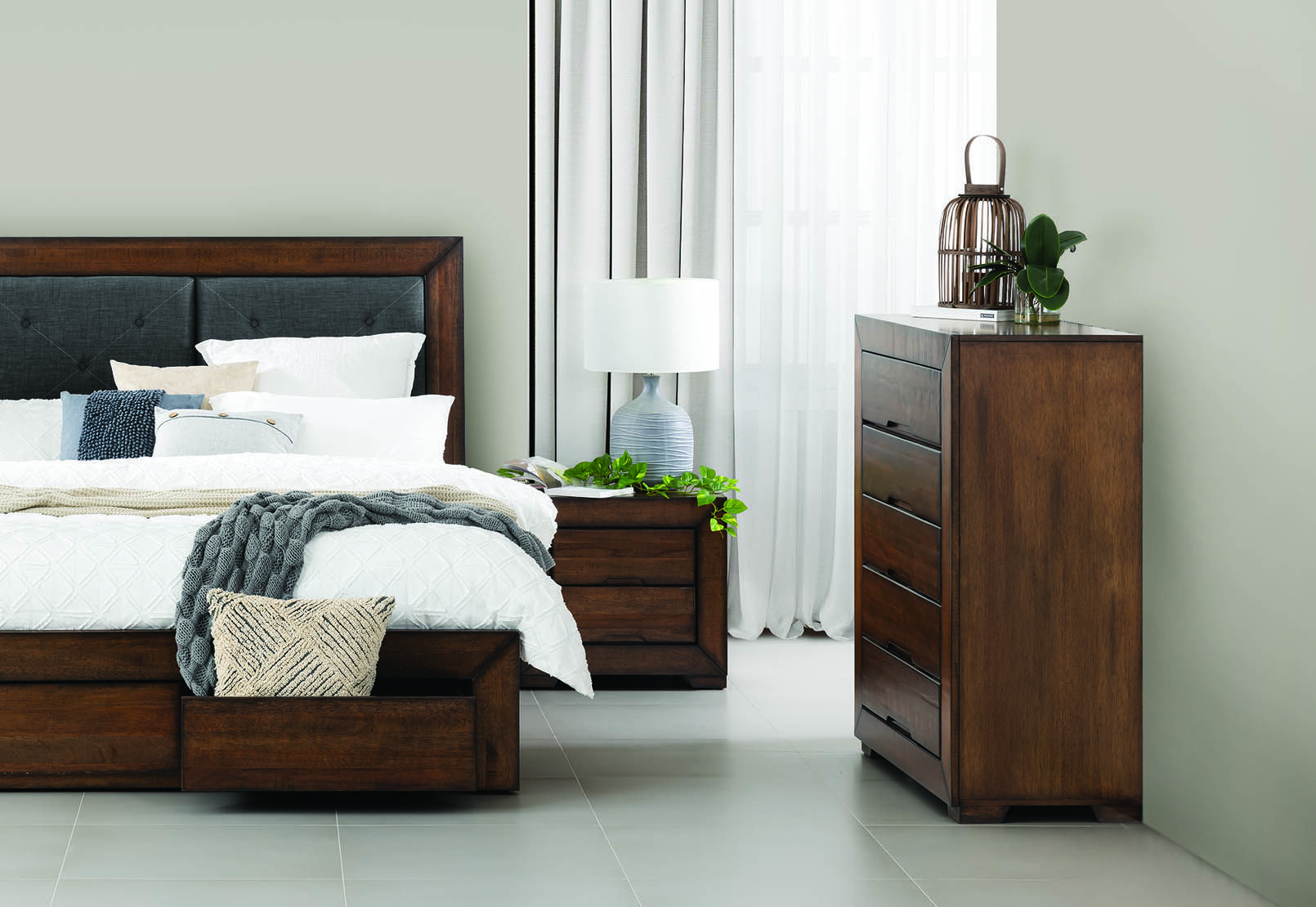 Amart 2025 bedroom chairs
