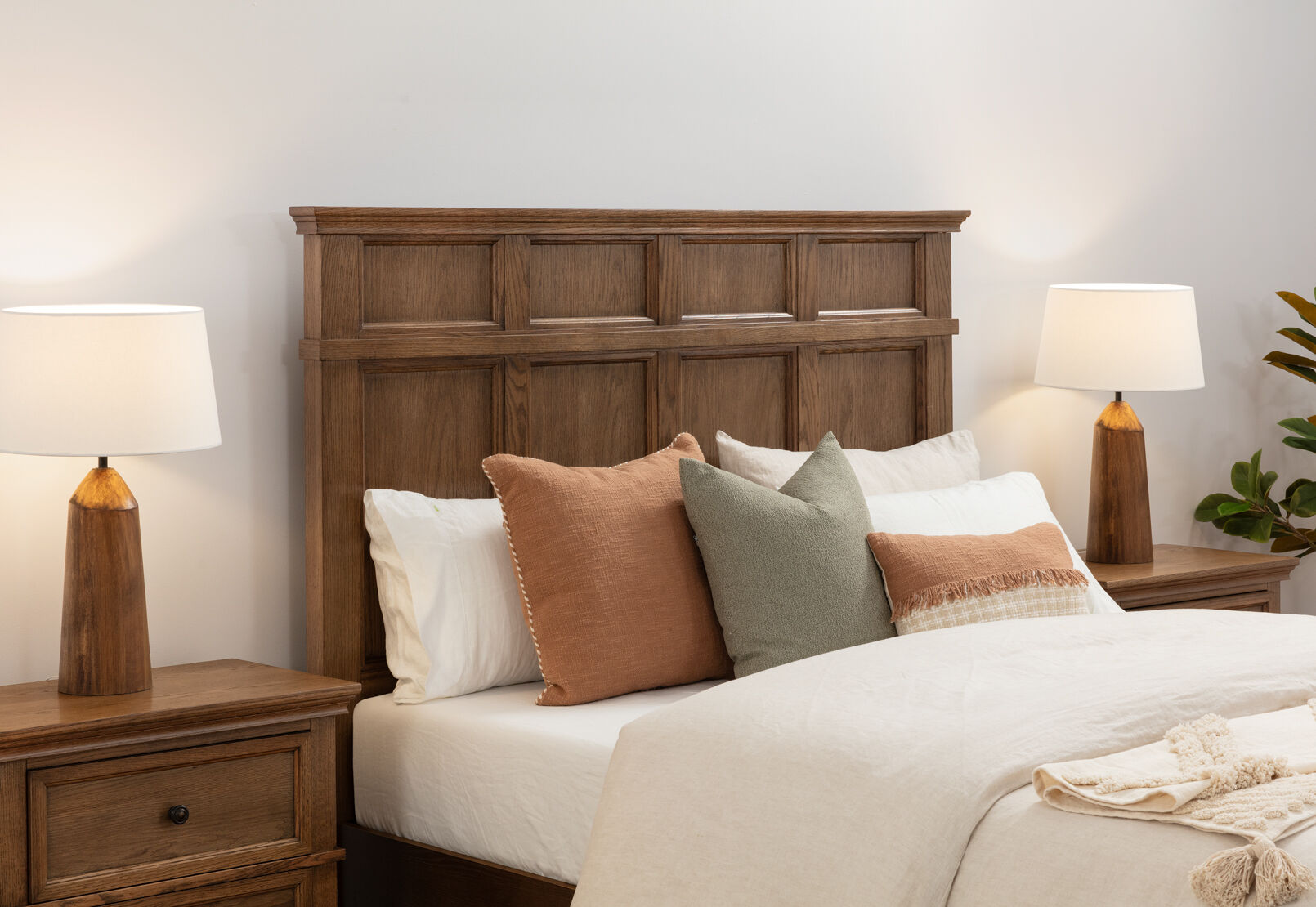ELARA - 4 Piece Queen Bed Tall Chest Suite ELARA