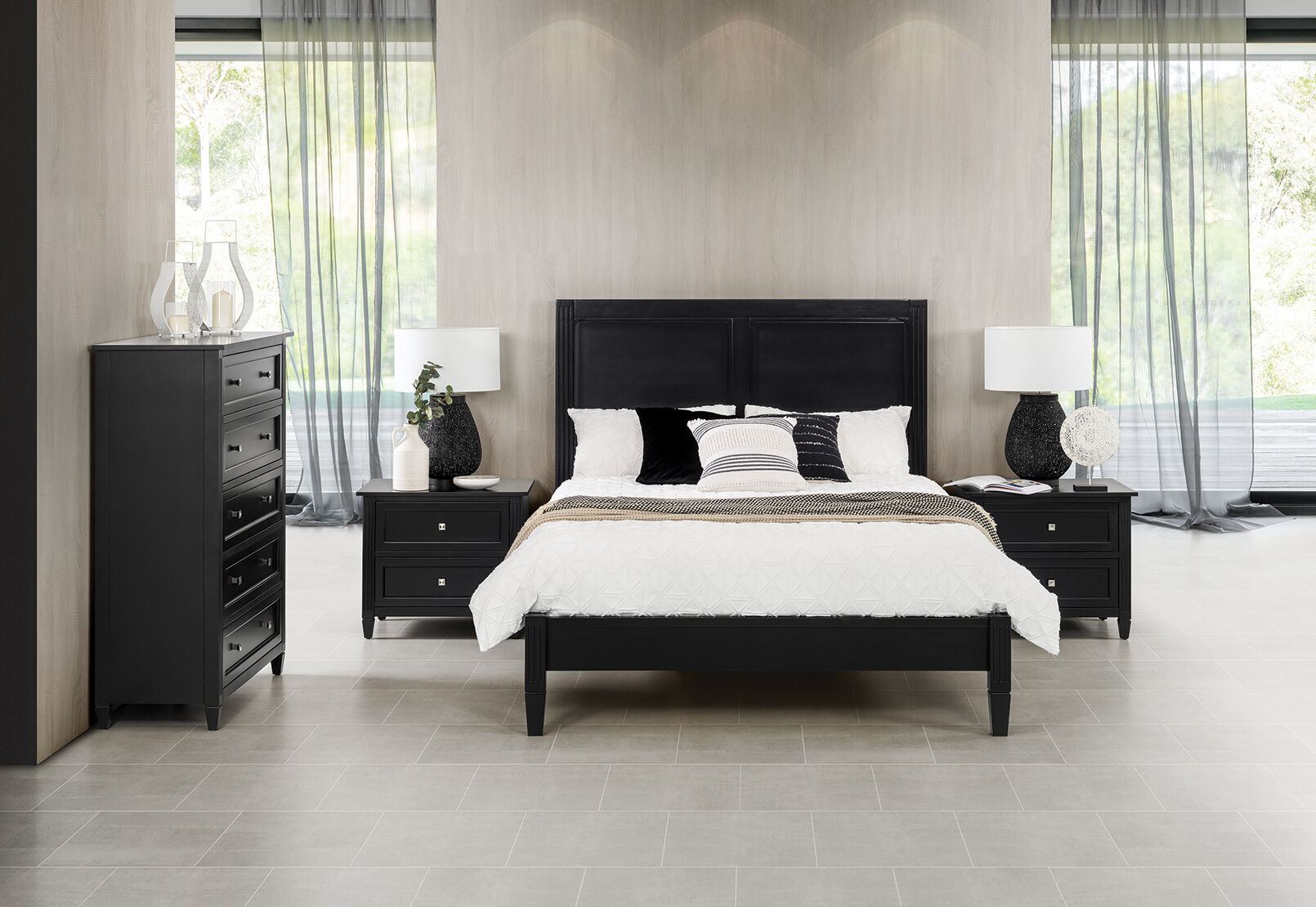 Black store bedroom suite