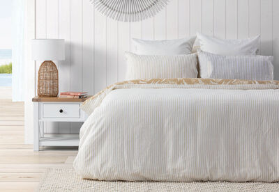 WARINGA - Queen Bed Quilt Cover Set