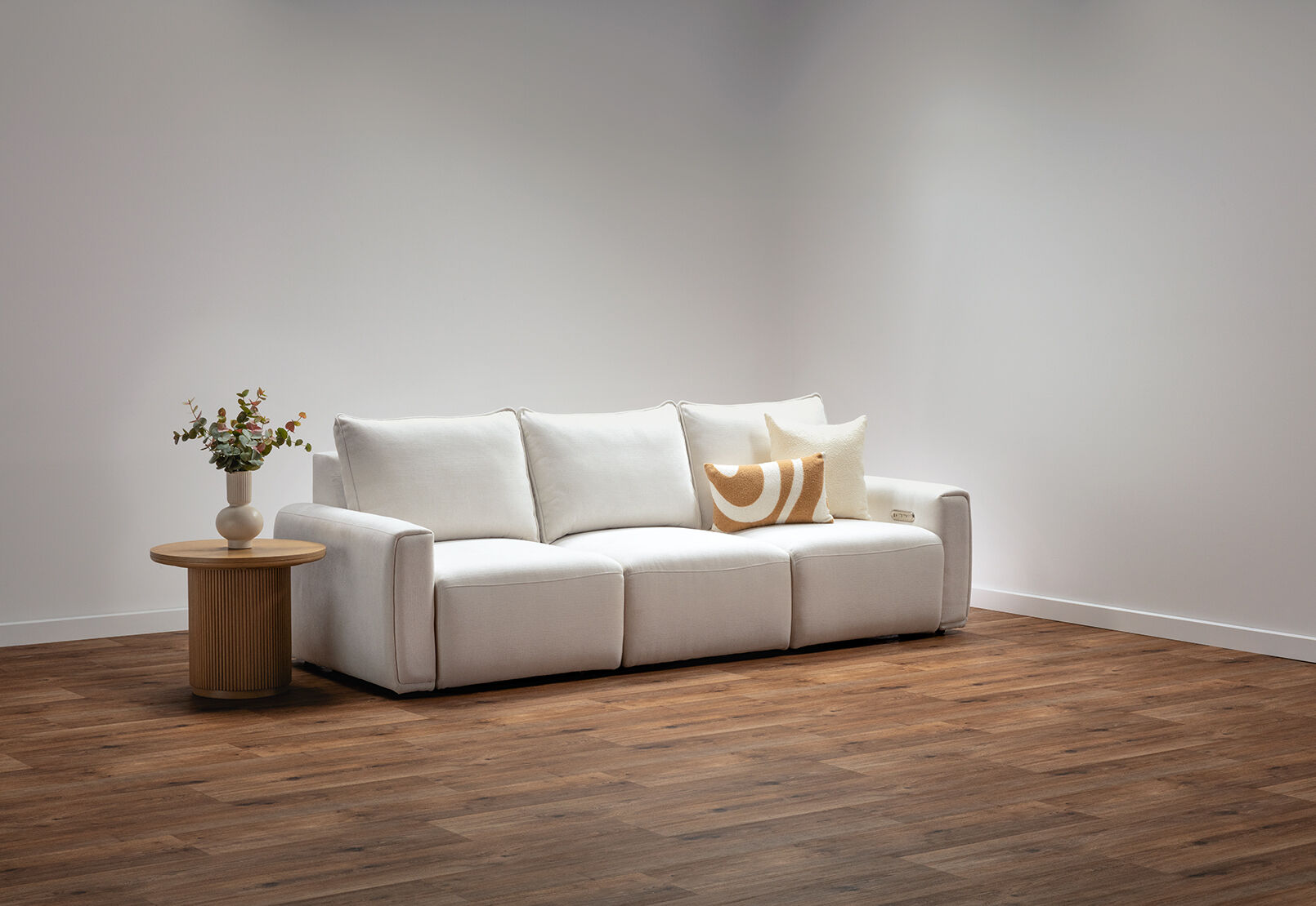 MIKAELA - 3 Seater with Sliding Electric Chaise MIKAELA