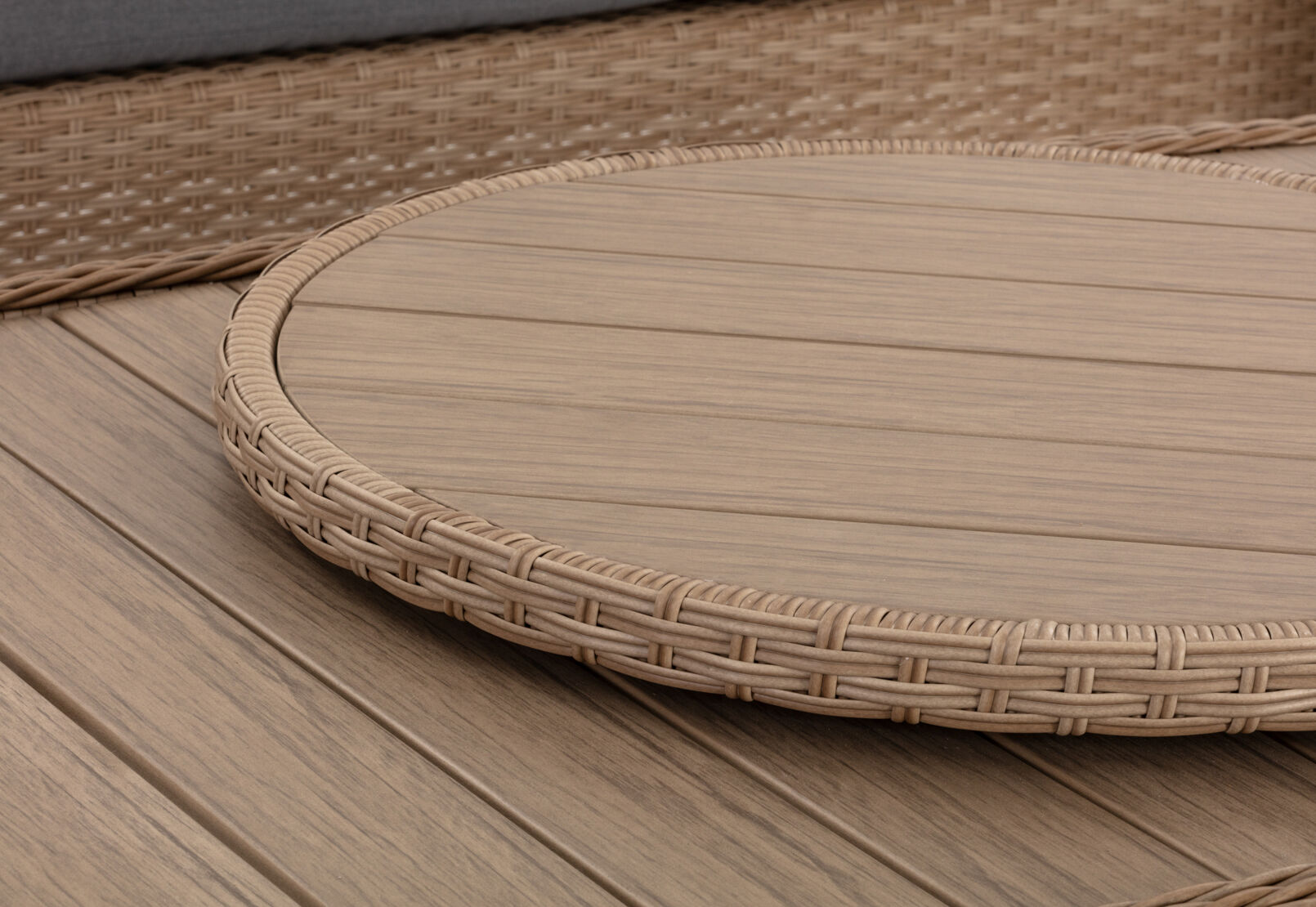 LUAU - 4 Piece Outdoor Lounge Setting LUAU