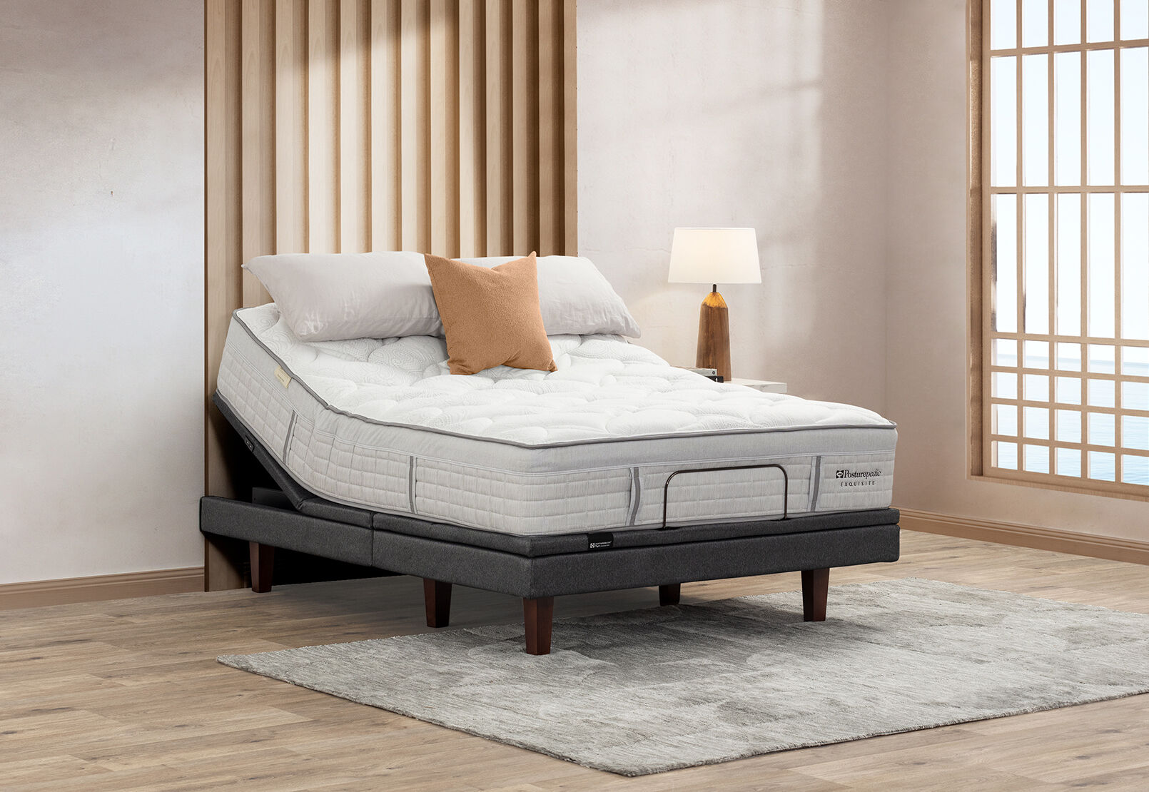 EXQUISITE SILVER FLEX PLUSH