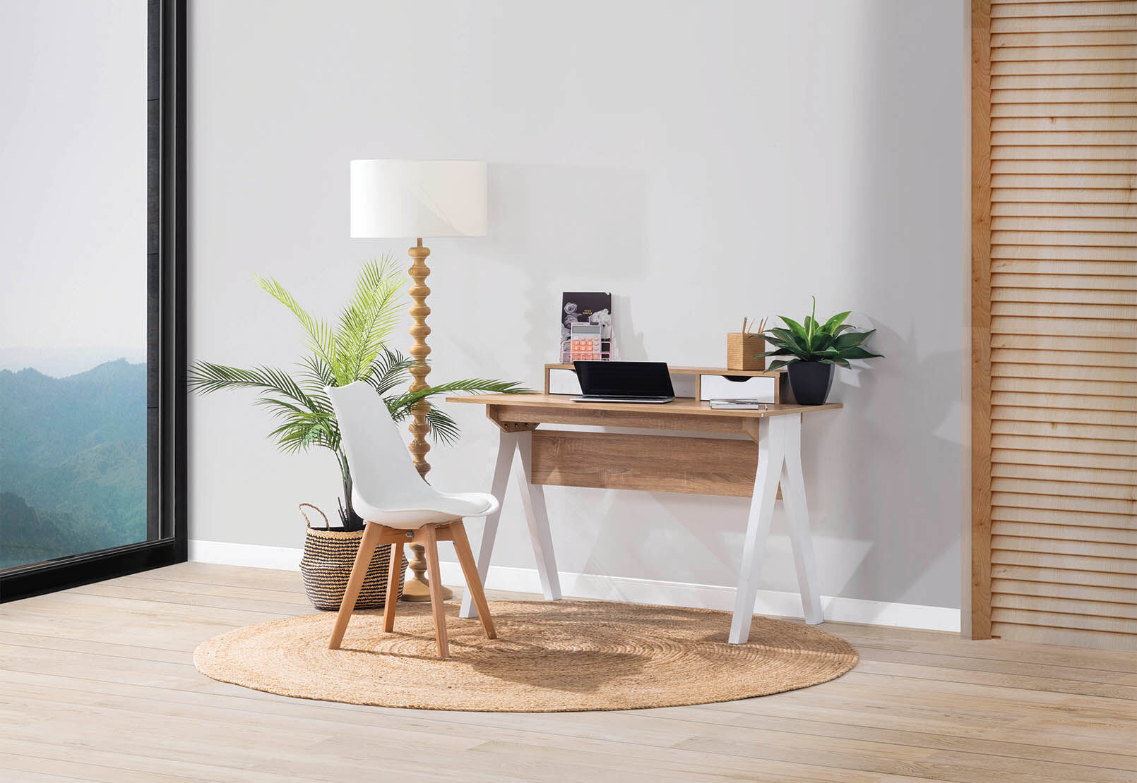 Mocka deals urban desk