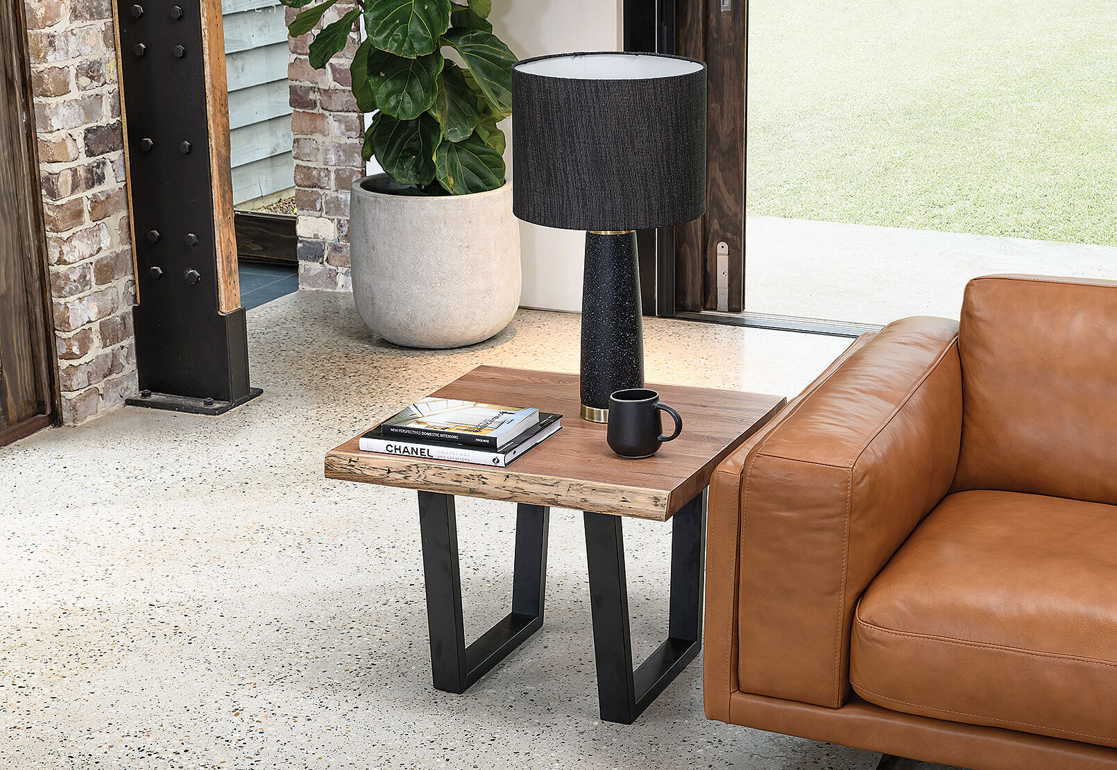 NERO - Lamp Table NERO