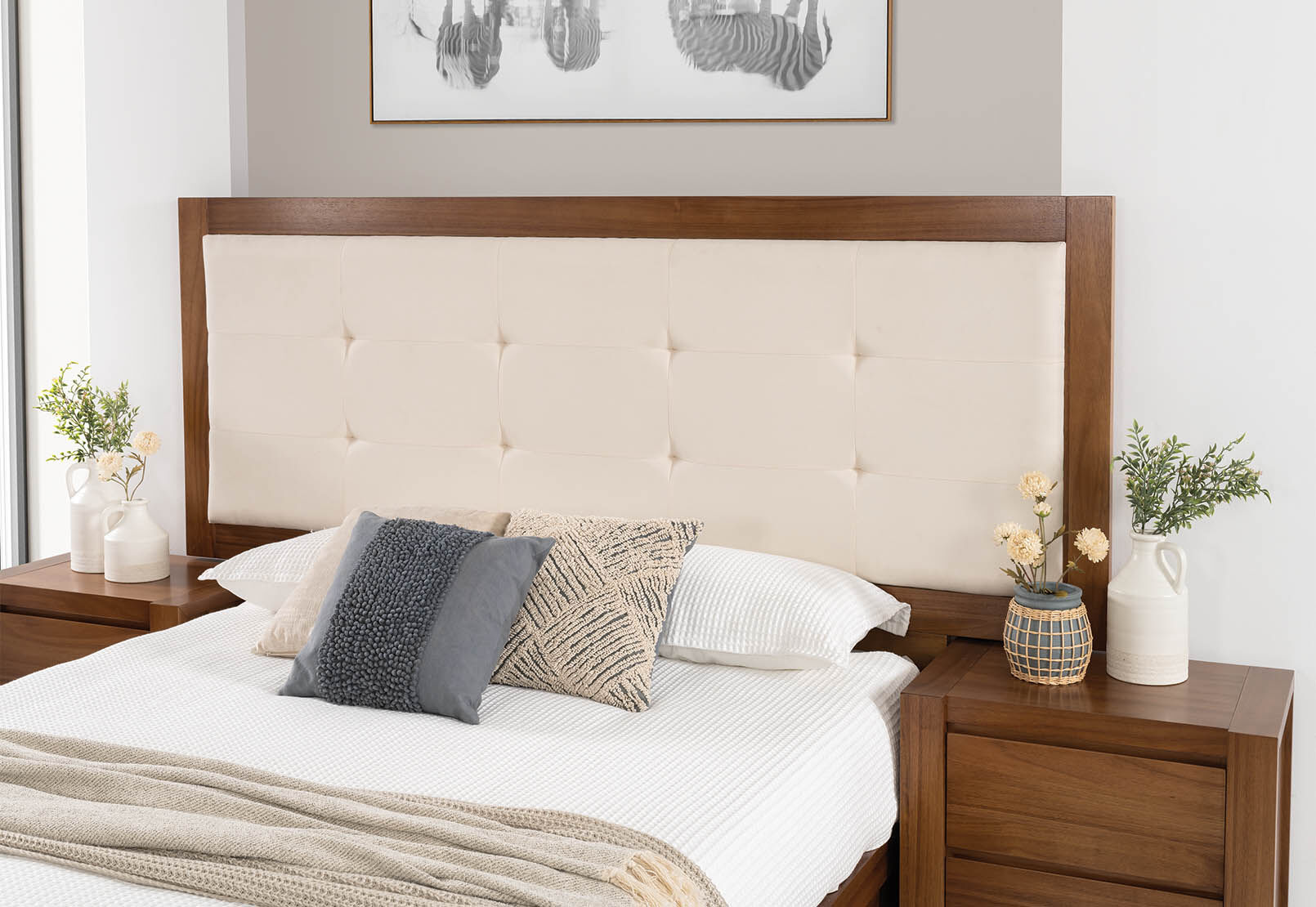 WINTON - Queen Bed WINTON
