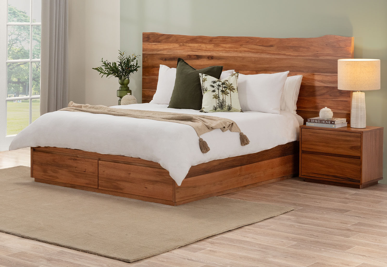 OAKLEY - Queen Bed OAKLEY