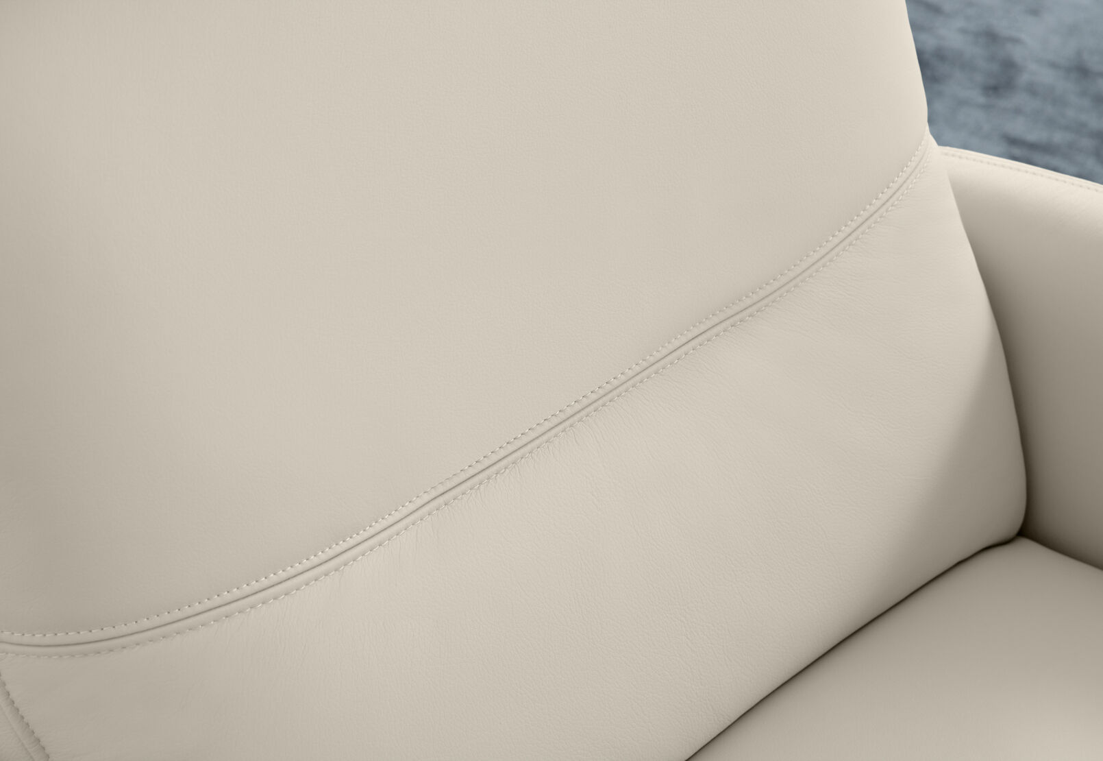 ALDRICH LEATHER - Swivel Electric Recliner ALDRICH LEATHER