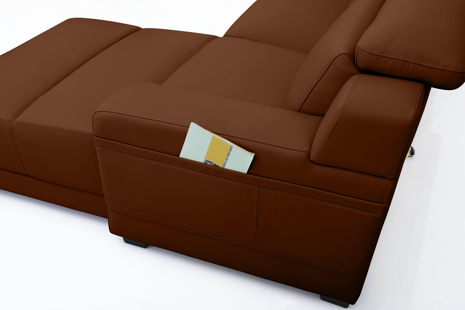 CASSIUS MK2 LEATHER - 3 Seater RHF Chaise CASSIUS MK2 LEATHER