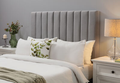 AVALYNN - Queen Headboard