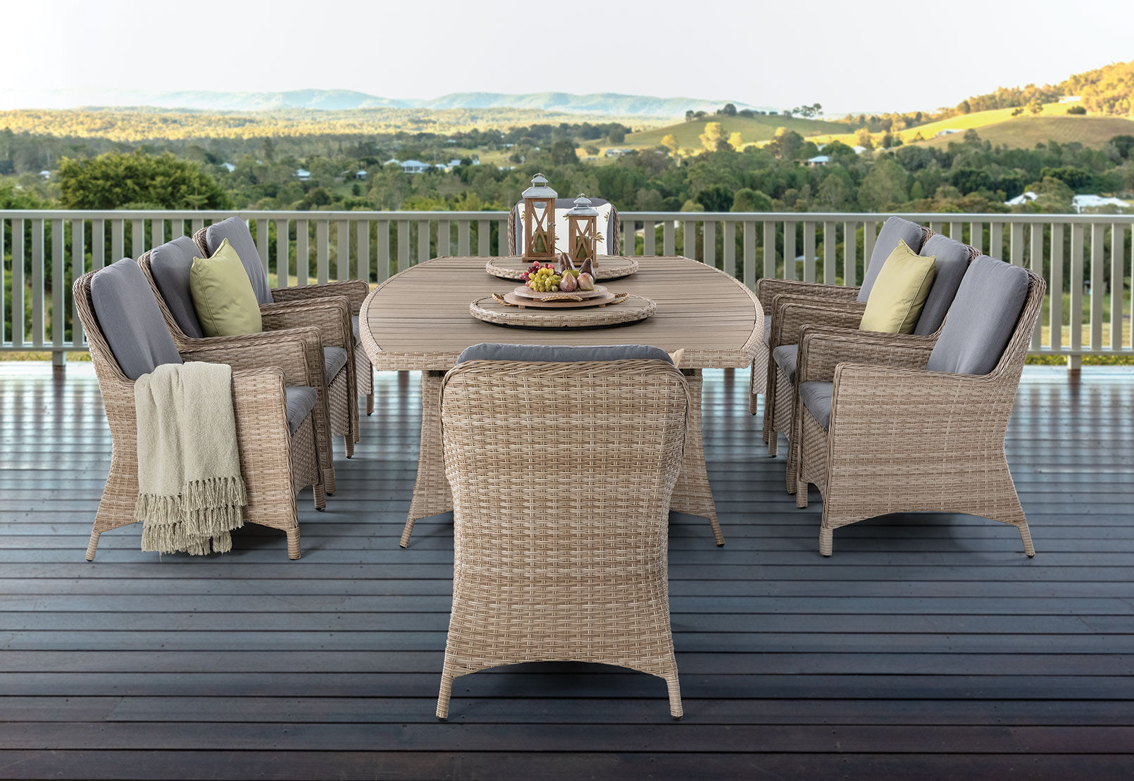 LUAU - 9 Piece Outdoor Dining Setting LUAU