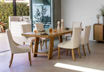 MALIK - Dining Table