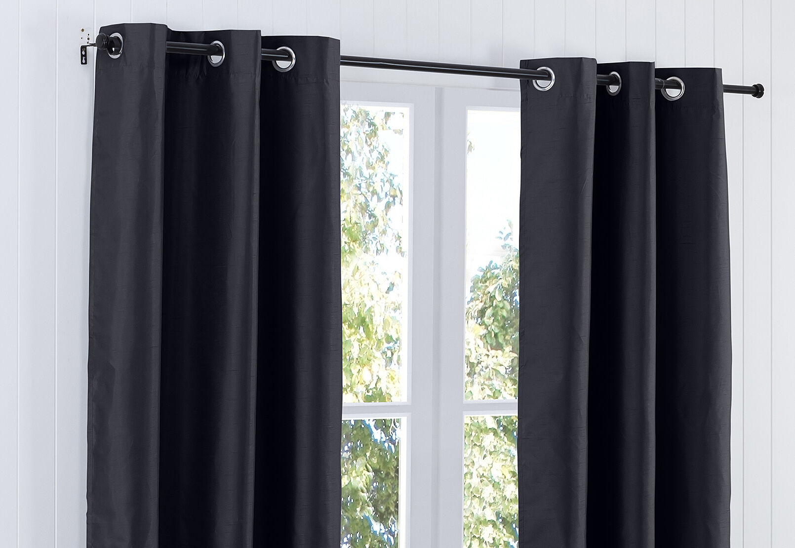 NOVA - Faux Silk Eyelet Curtain 120 x 223cm NOVA