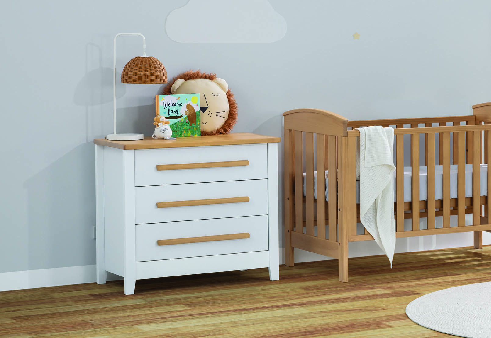EVALYN - Tall Chest EVALYN