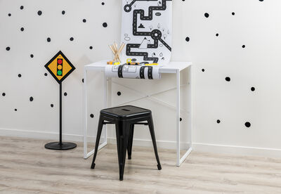 ZAMI - Student Desk.