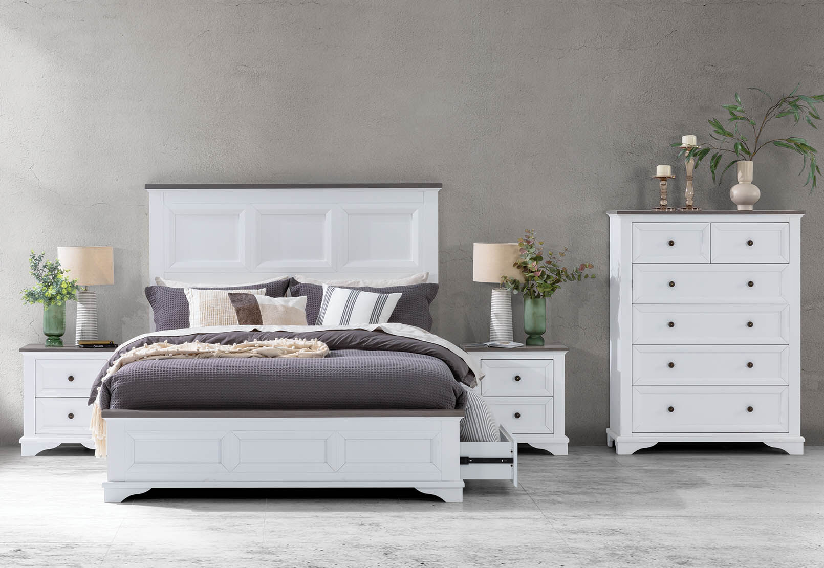 MARSEILLE MK2 - King Bed MARSEILLE MK2