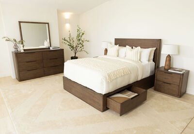 NICCOLO - 4 Piece 2 Drawer Queen Bed Dresser Suite