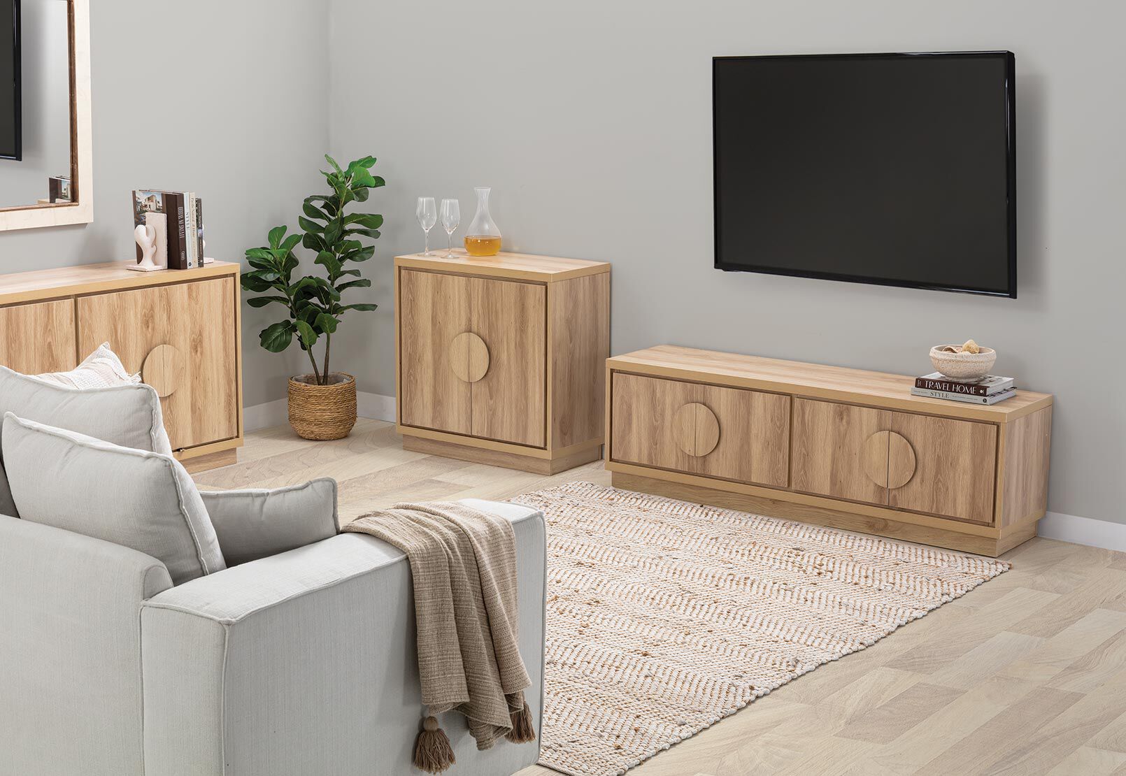 BERNAL - 4 Door Entertainment Unit BERNAL