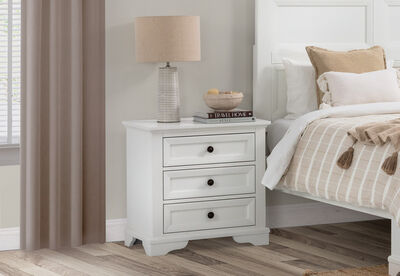CHANELLE - Bedside