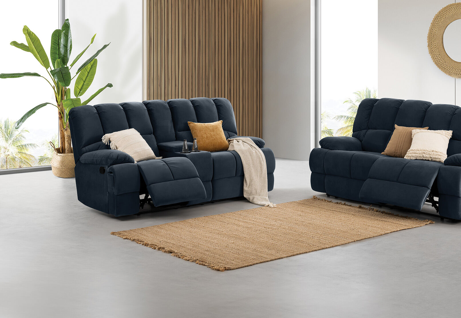 Spartacus sales lounge suite